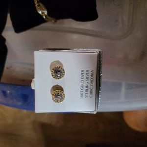 Ladies gold earrings